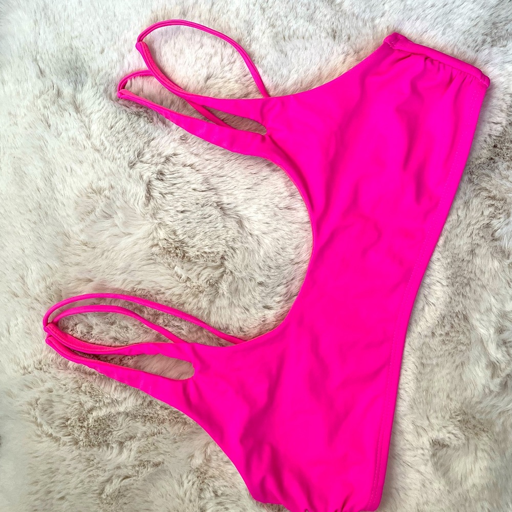 Hot pink Bikini top 💖
